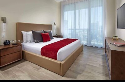 Comprar apartamento no Costa Hollywood N323