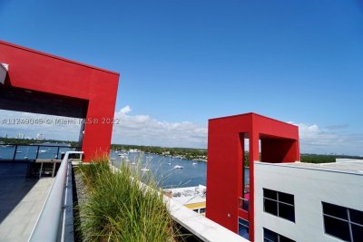 Comprar apartamento no Costa Hollywood N323