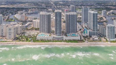 Aluguel de apartamento no Beach Club Two 3511