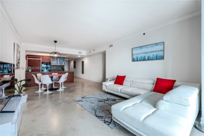 Aluguel de apartamento no Beach Club Two 3511