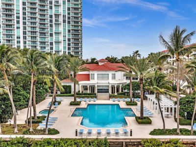 Village by the Bay Apt #13404