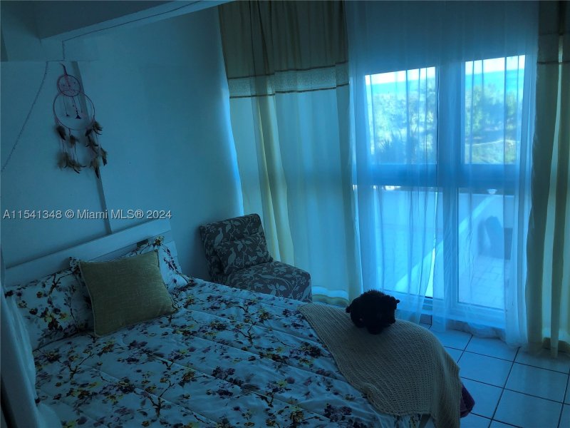 Condo for sale at Castle Beach Club TH2