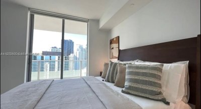 Comprar apartamento no Brickell House Condo 3400