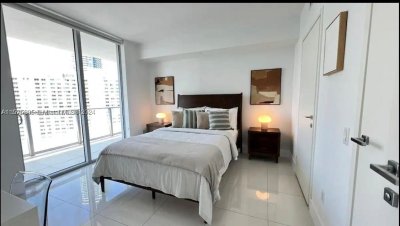 Comprar apartamento no Brickell House Condo 3400