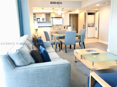 Comprar apartamento en M Resort Residences 1907