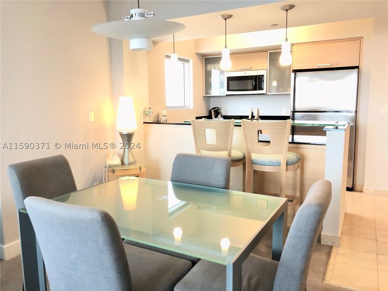 Comprar apartamento en M Resort Residences 1907