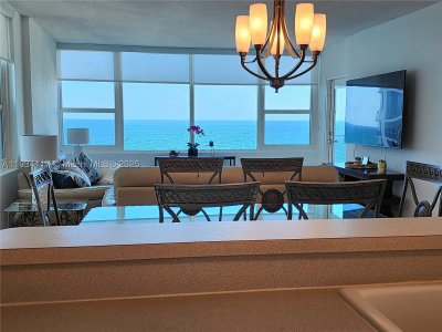 Aluguel de apartamento no Alexander Towers 1406