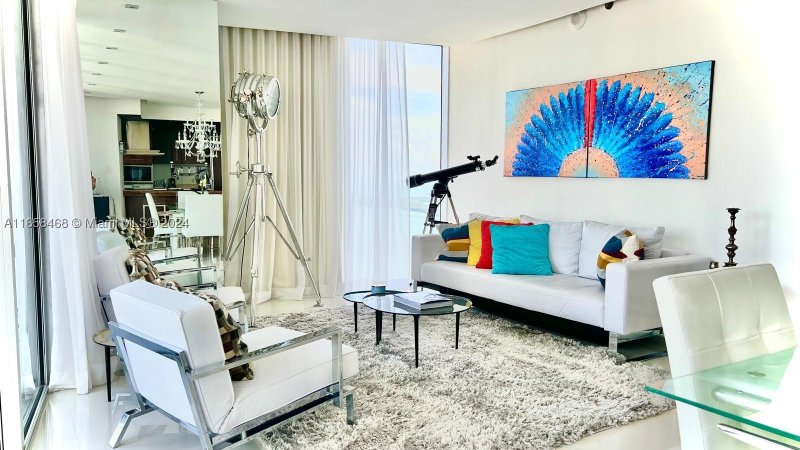 Apartment for rent at Icon Brickell Tower II 4902