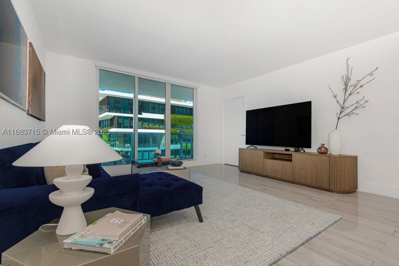Alquiler de apartamento en Roney Palace 534