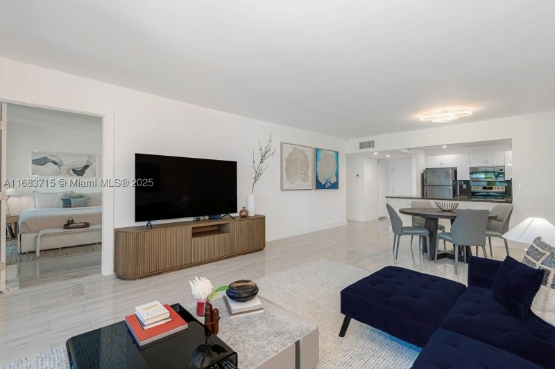 Alquiler de apartamento en Roney Palace 534
