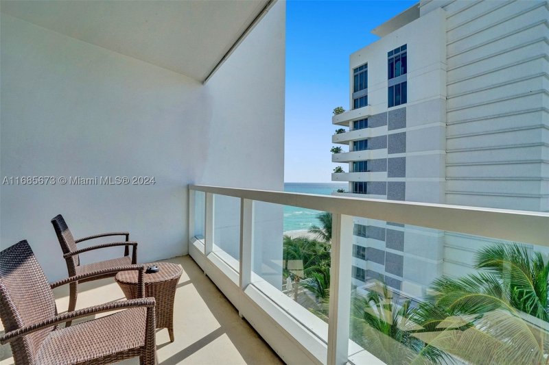 Comprar apartamento en Fontainebleau III 915