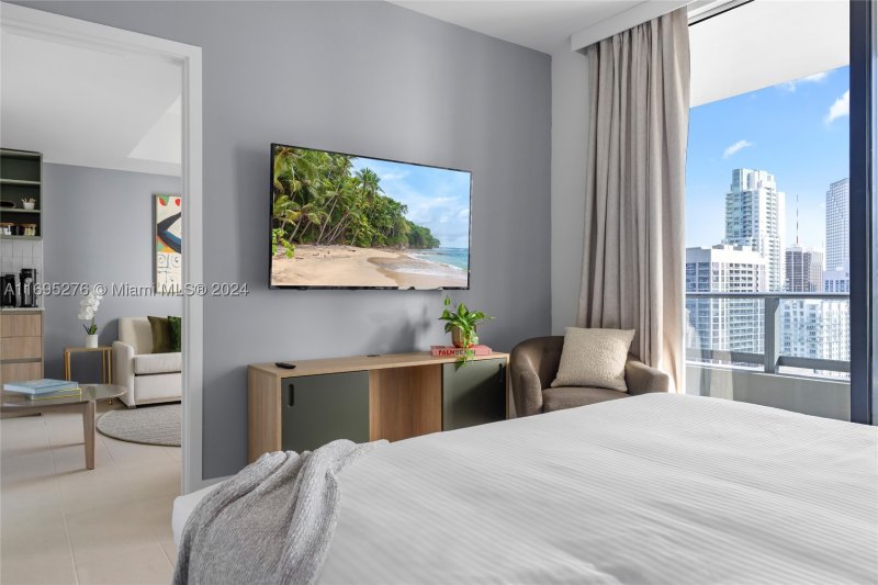 Property photo # 8