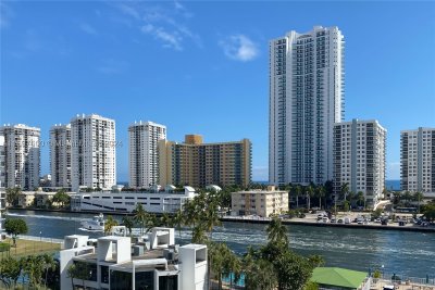 Comprar apartamento en Oceanview Park 708