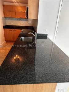 Comprar apartamento en Wind by Neo 1704