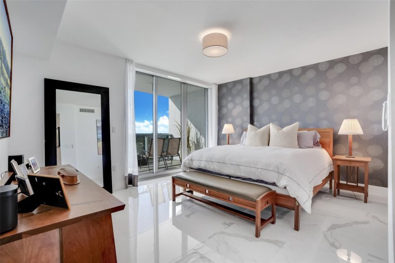 Comprar apartamento en Riva Fort Lauderdale 1203