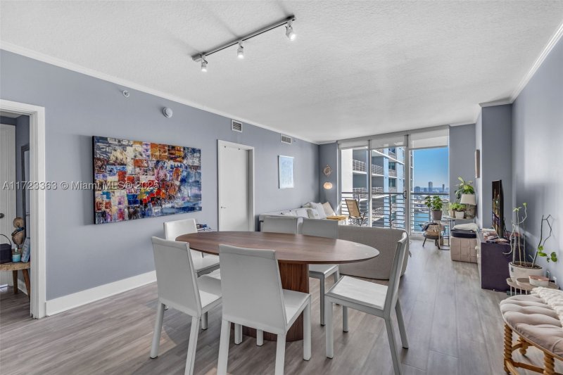Comprar apartamento en One Miami East Tower 3726