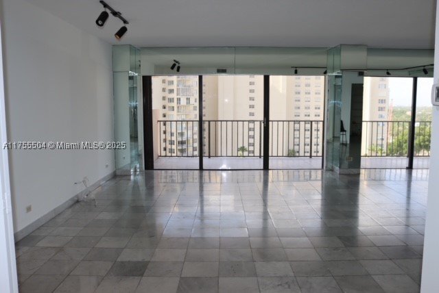 Condo for sale at The Cricket Club 1108