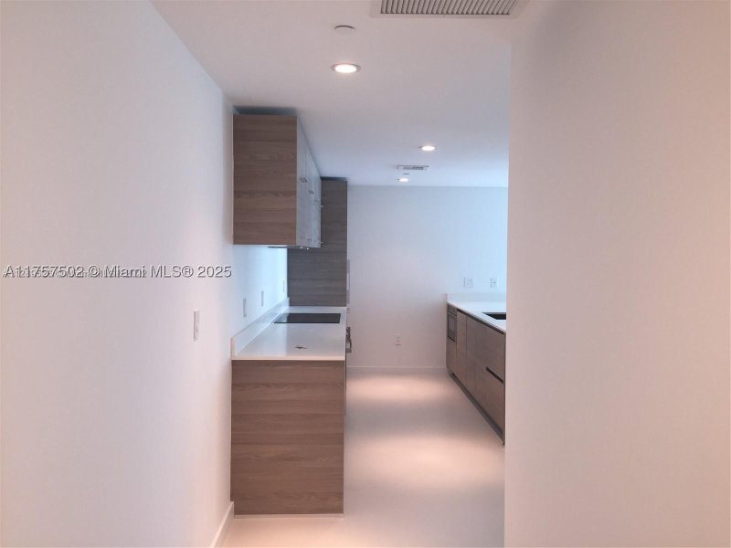 Comprar apartamento en Dua Miami - SLS Brickell Condo 1910