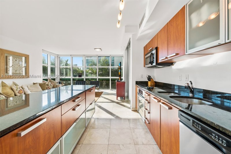 Condo for sale at Atrium Aventura 1-508