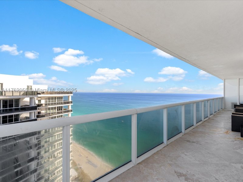 Condo for sale at Beach Club Two 4508