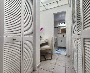 Alquiler de apartamento en Alexander Towers 819