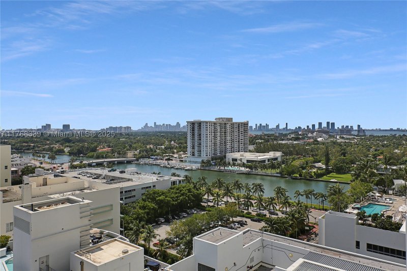 Comprar apartamento en Fontainebleau III 1415
