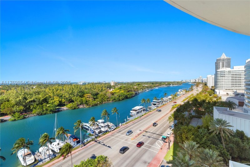 Comprar apartamento en Fontainebleau II 1017