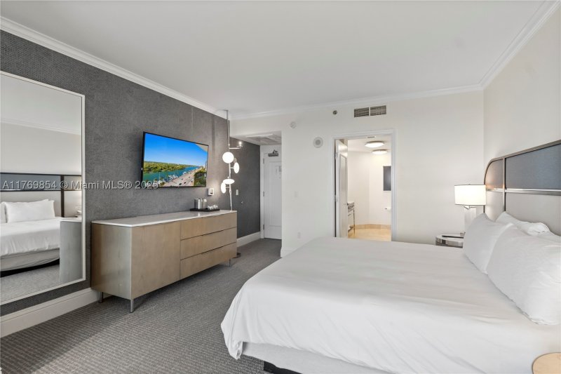 Comprar apartamento en Fontainebleau II 1017