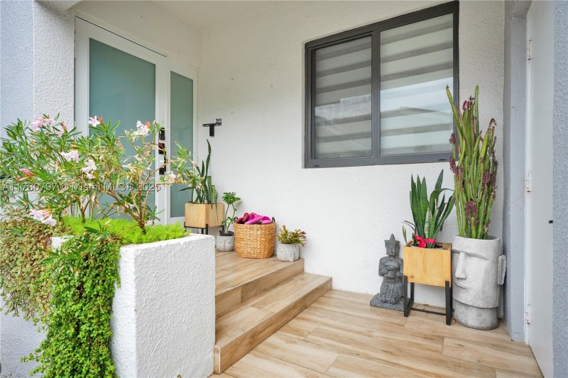 Comprar apartamento en Poinciana Island 801