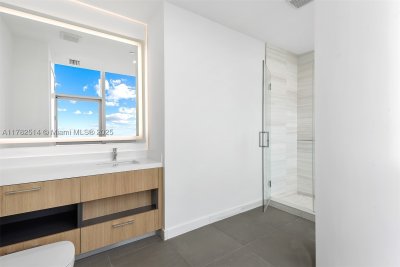 Comprar apartamento en Paramount Miami WorldCenter PH 5500