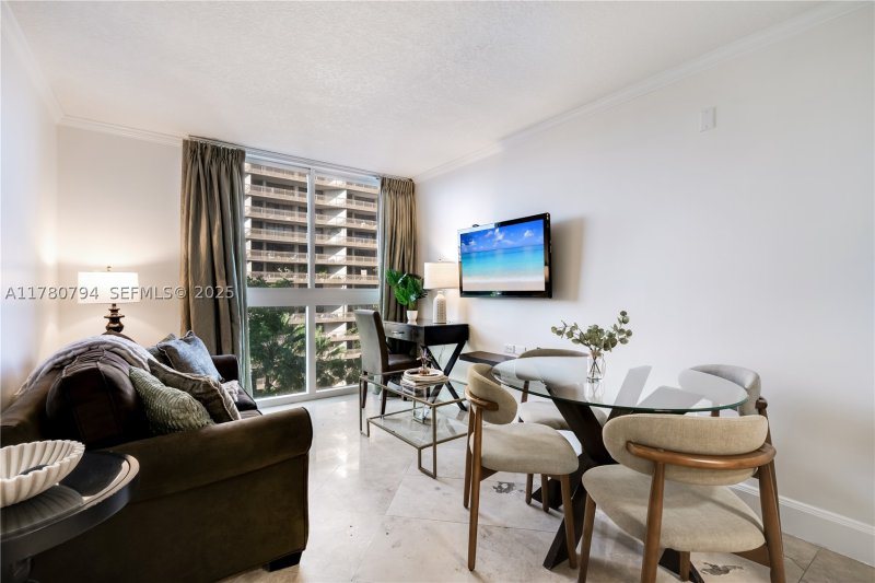 Apartment for rent at The Mutiny 815