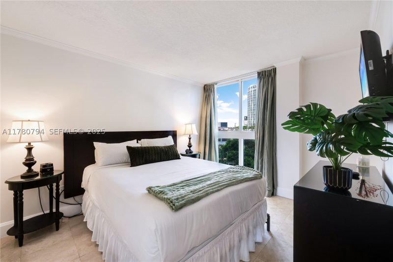 Apartment for rent at The Mutiny 815