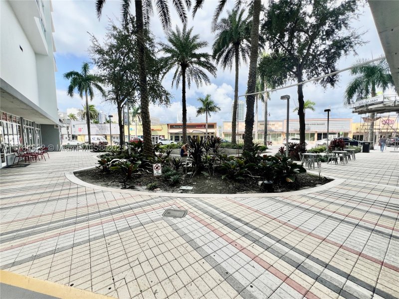 Condo for sale at Burleigh House 621