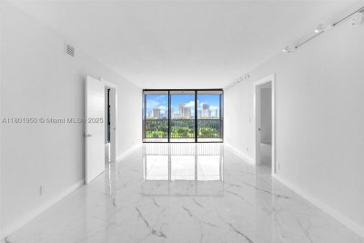 Comprar apartamento en Coronado I 1108