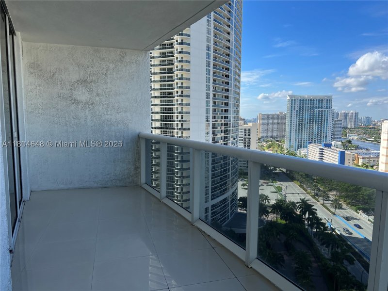 Condo for sale at Beach Club Three 2006