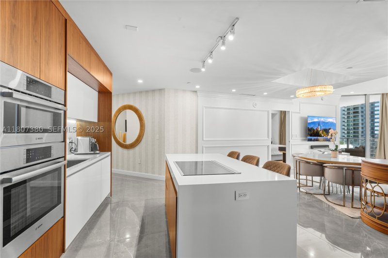Condo for sale at Paramount Miami WorldCenter 1409