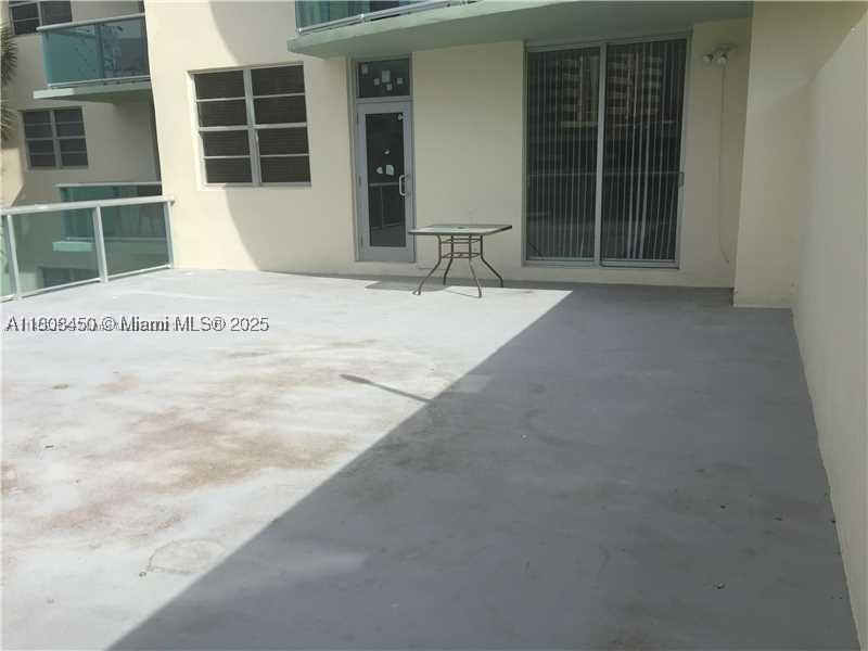 Comprar apartamento no Ocean View 217