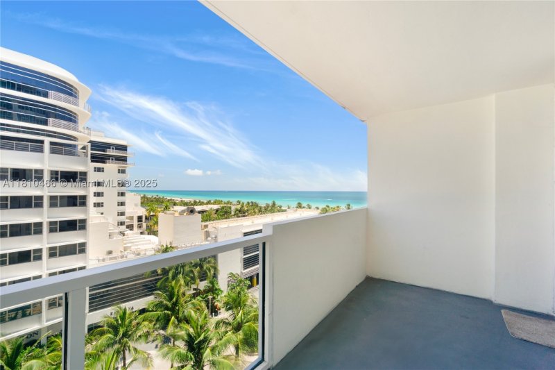 Apartment for rent at Oceania 1 827