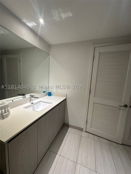 Condo for sale at Hyde Beach House R1507