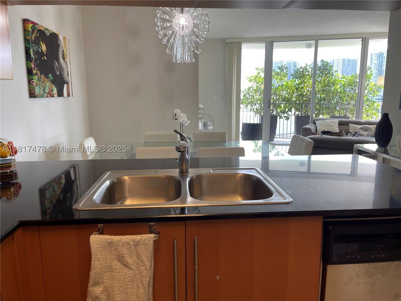 Condo for sale at Opera Tower 1414