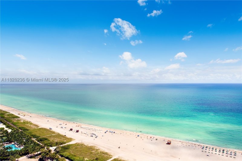 Condo for sale at Setai 3803