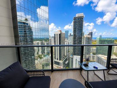 Comprar apartamento en SLS Lux Brickell 4204