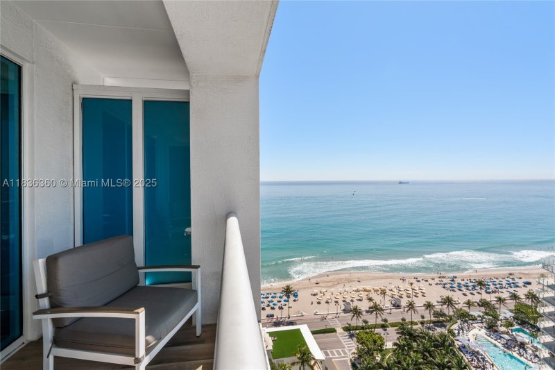 Condo for sale at Ritz Carlton Residences Fort Lauderdale Beach R1909
