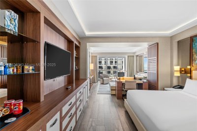 Comprar apartamento no Ritz Carlton Residences Fort Lauderdale Beach R1909