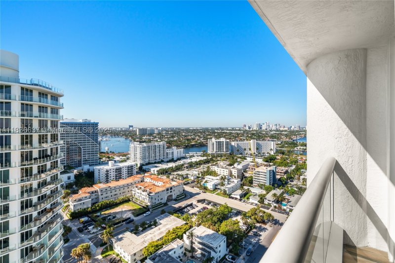 Condo for sale at Ritz Carlton Residences Fort Lauderdale Beach R2205