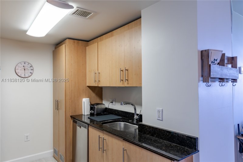 Comprar apartamento en Harbour House 634