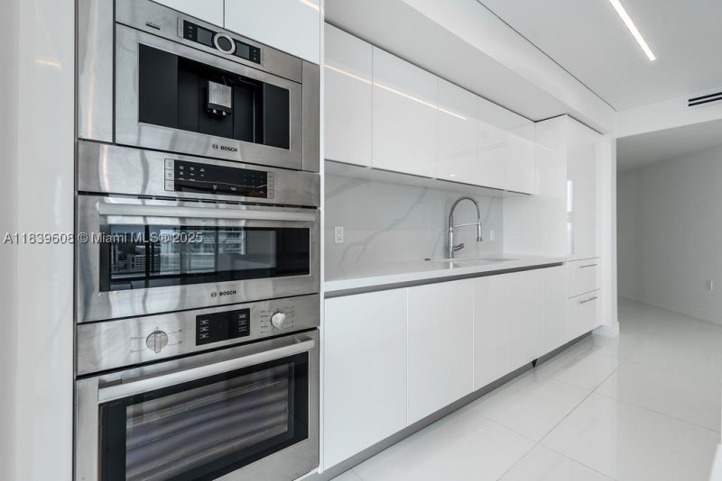 Condo for sale at Arlen House 4-1808