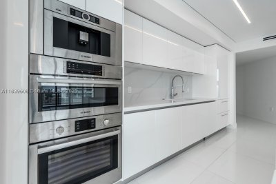 Comprar apartamento no Arlen House 4-1808