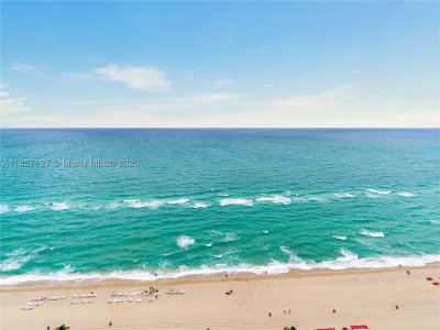 Comprar apartamento en Trump International Sonesta Beach Resort 811