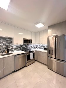 Aluguel de apartamento no Arlen House 1524